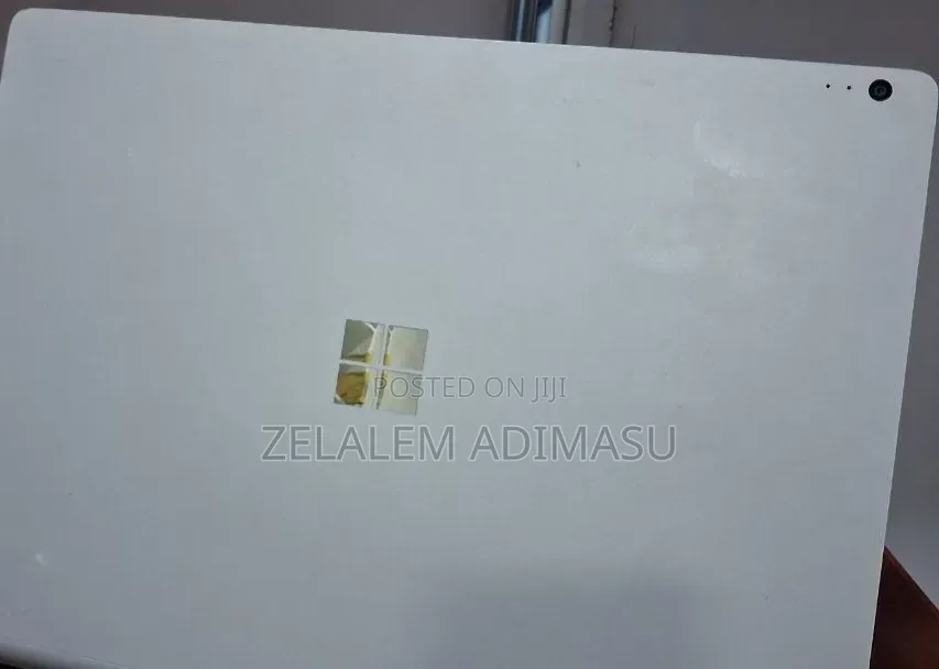 New Laptop Microsoft Surface Book 2 16GB Intel Core i7 SSD 512GB