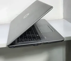 New Laptop HP EliteBook 840 G4 8GB Intel Core i7 HDD 1T