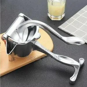 በእጅ የሚሰራ የፍራፍሬ መጭመቂያ Manual Hand Press Fruit Juicer