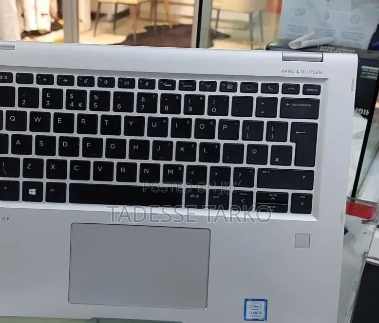 New Laptop HP EliteBook X360 1030 G2 8GB Intel Core i5 SSD 256GB