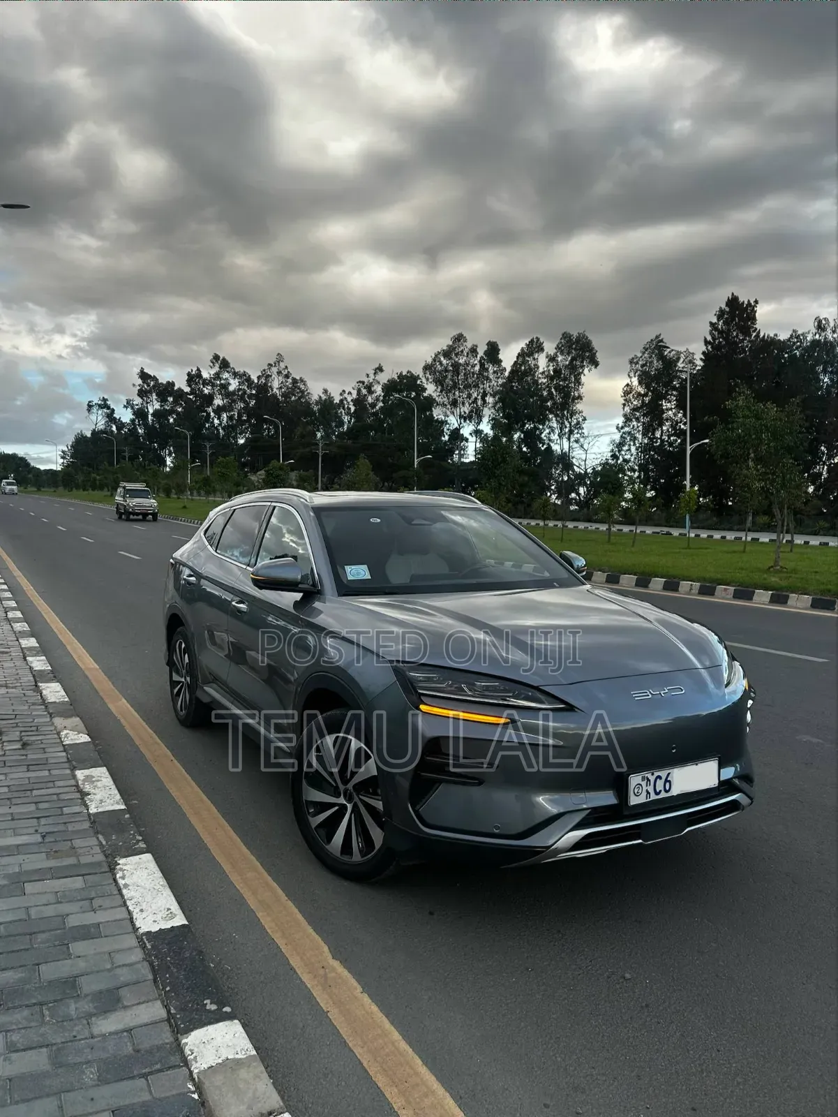 BYD Song Plus 1.5 CVT Hybrid AWD 2024 Gray
