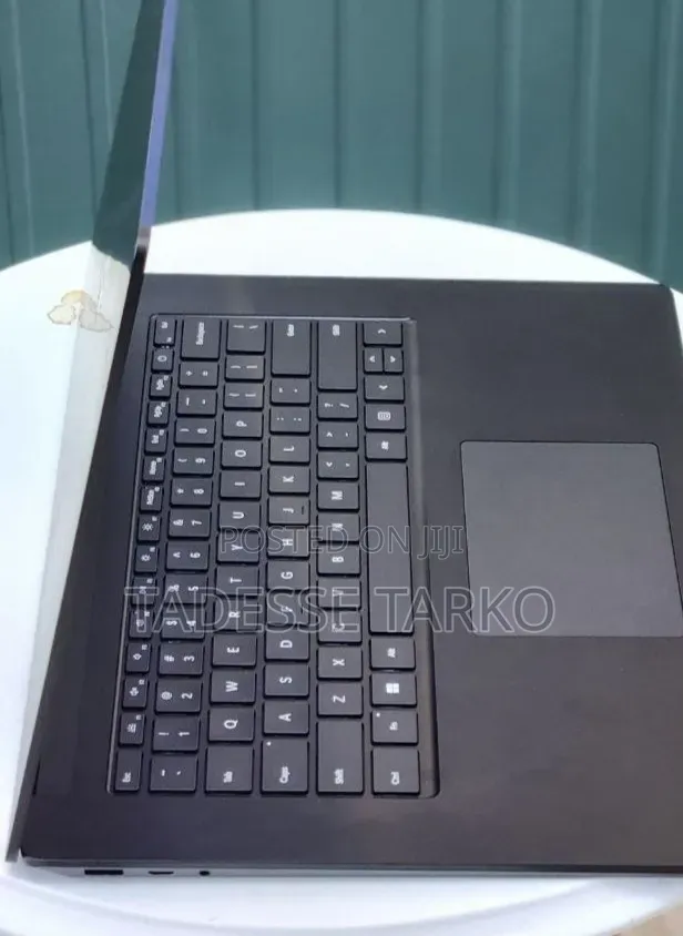 New Laptop Microsoft Surface Laptop 5 16GB Intel Core i7 SSD 256GB