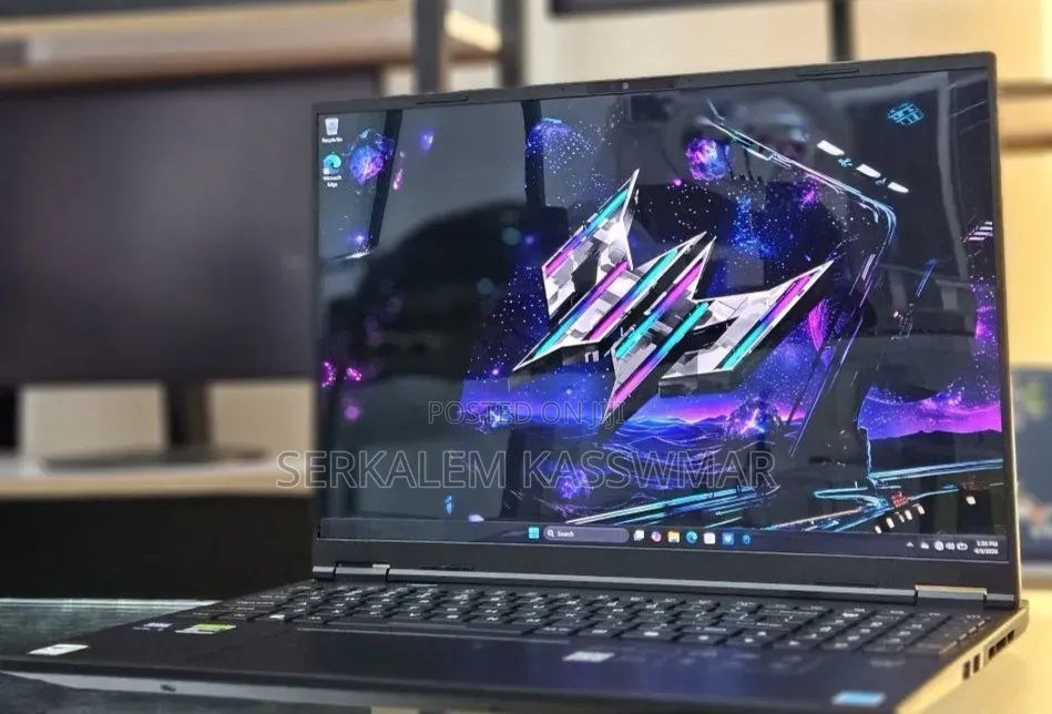New Laptop Acer Predator Helios Neo 16 32GB Intel Core Ultra 9 SSD 1T