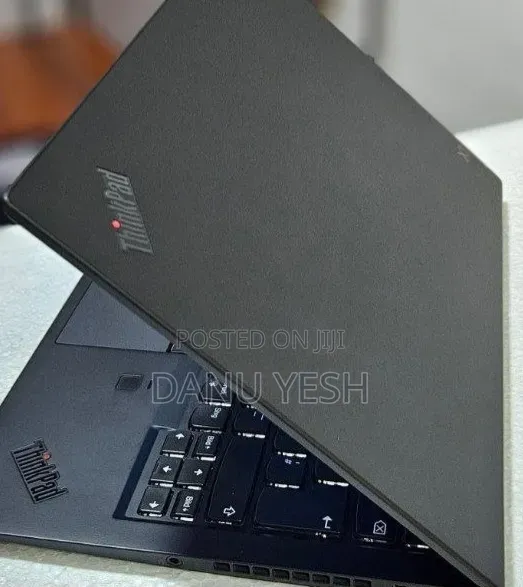New Laptop Lenovo ThinkPad X1 Carbon 8GB Intel Core i5 SSD 256GB