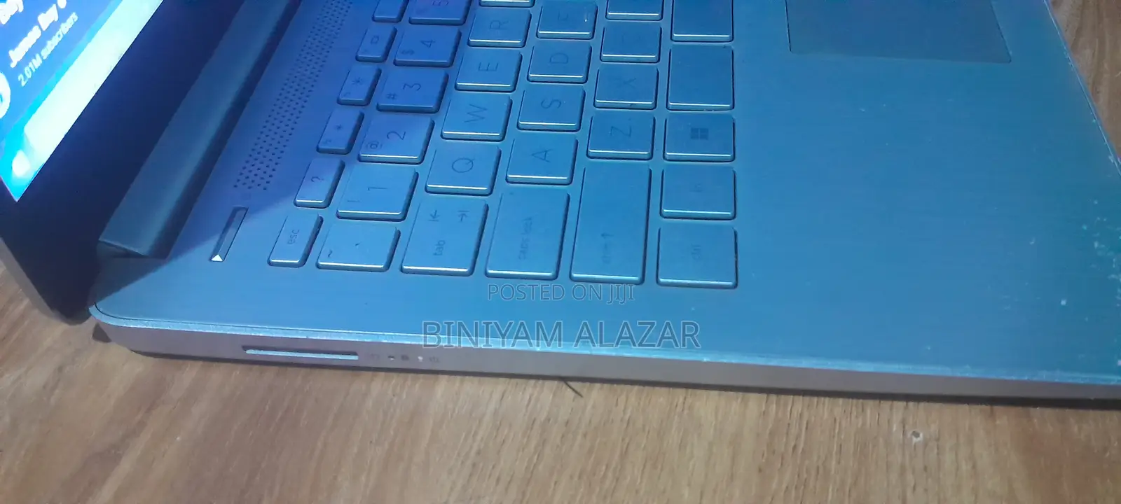 Laptop HP 14-dq1025cl 8GB AMD Ryzen 3 SSD 512GB