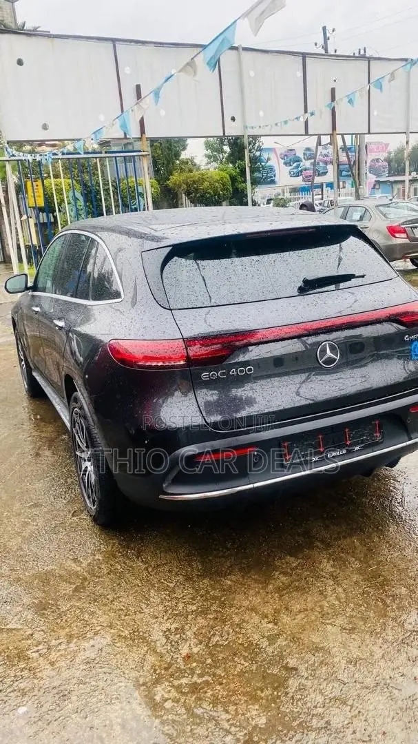 Mercedes-Benz EQC EQC400 4MATIC 2022 Black