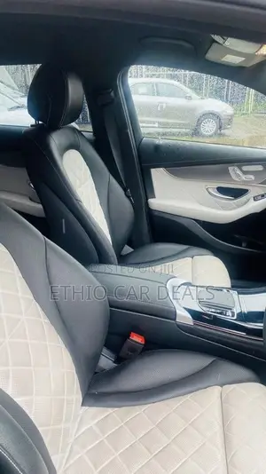 Mercedes-Benz EQC EQC400 4MATIC 2022 Black