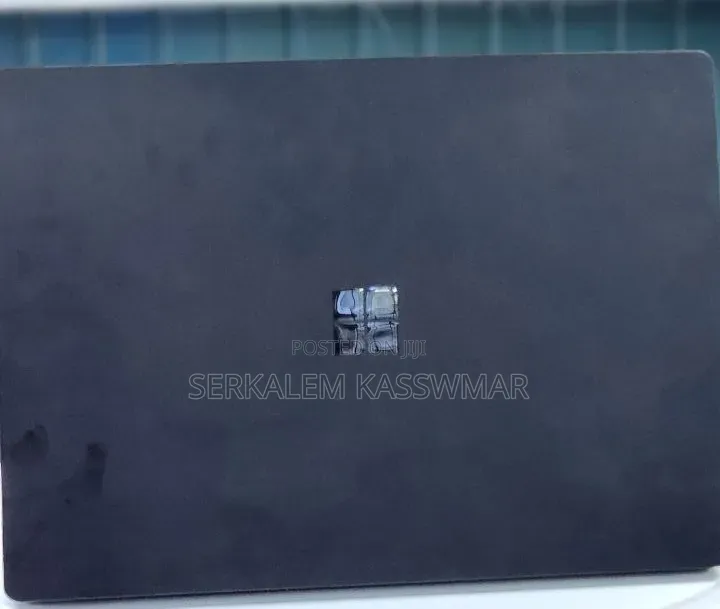 New Laptop Microsoft Surface Laptop 5 16GB Intel Core i7 SSD 256GB