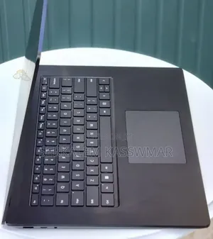 New Laptop Microsoft Surface Laptop 5 16GB Intel Core i7 SSD 256GB