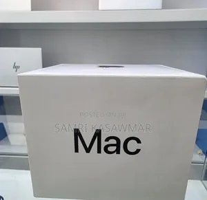 New Apple MacBook Air 2025 M4 13-inch 16GB Intel Core i7 SSD 256GB