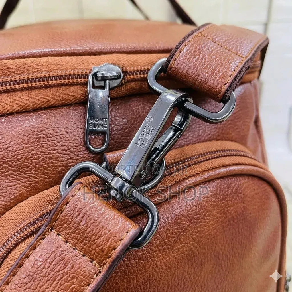 ​Mont Blanc የጉዞ እና የቢዝነስ የእጅ ሻንጣ (Premium Travel Duffel)