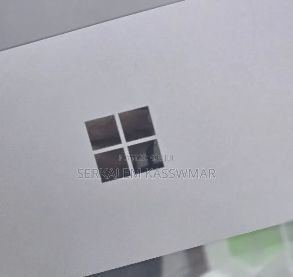 New Laptop Microsoft Surface Pro 3 8GB Intel Core i7 SSD 256GB