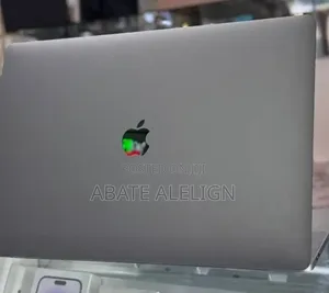 New Laptop Apple MacBook Pro 2019 16GB Intel Core i7 SSD 256GB
