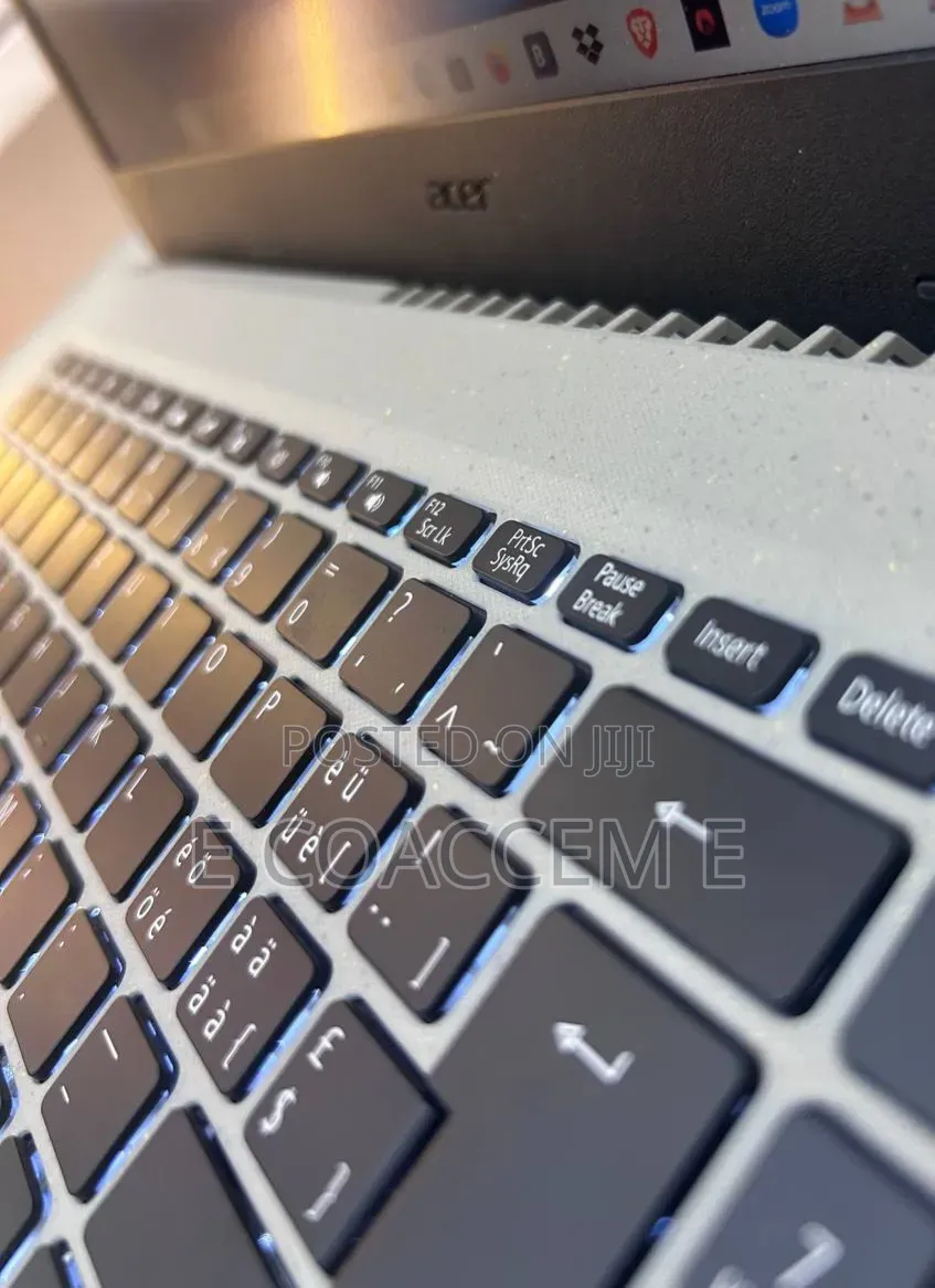 New Laptop Acer 16GB Intel Core i7 SSD 1T