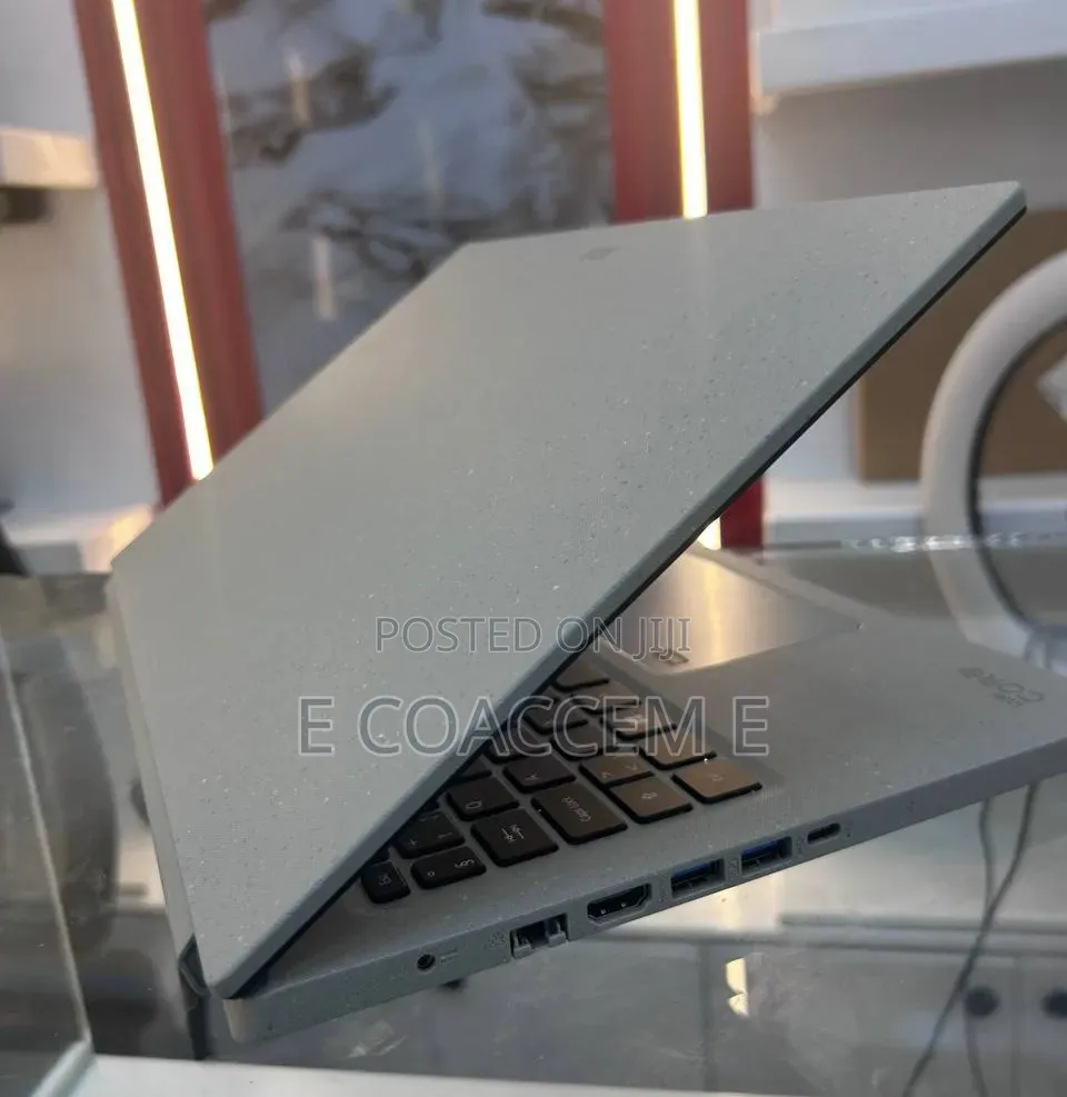 New Laptop Acer 16GB Intel Core i7 SSD 1T