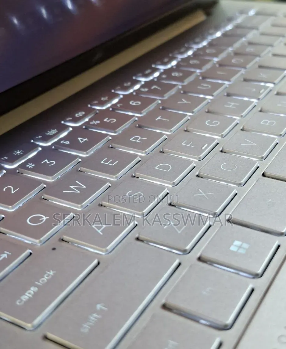 New Laptop HP Pavilion 15 16GB Intel Core i5 SSD 1T