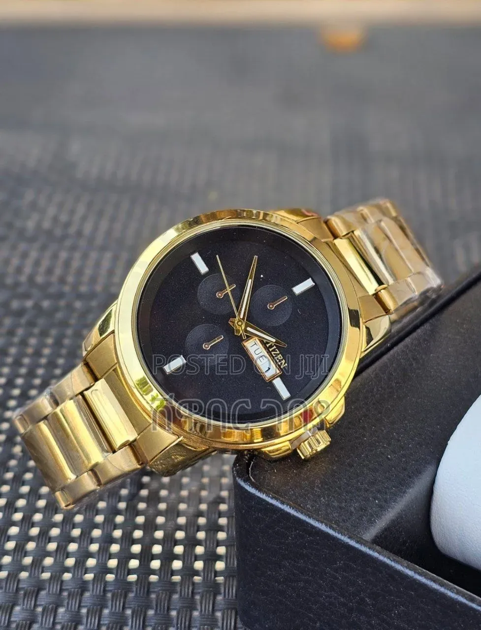 Citizen Mens Gold Watch - Black Dial Classic