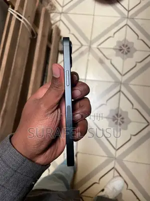 Apple iPhone 13 128 GB