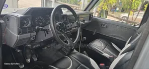 Toyota Land Cruiser 1990 Gray