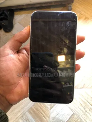 Apple iPhone 11 128 GB White
