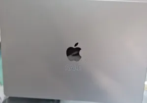 New Laptop Apple MacBook Pro M1 16GB Apple M1 Pro SSD 1T