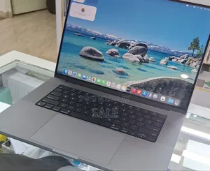 New Laptop Apple MacBook Pro M1 16GB Apple M1 Pro SSD 1T