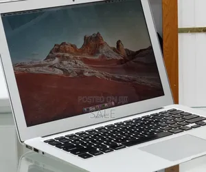New Laptop Apple MacBook Air 2015 8GB Intel Core i5 SSD 256GB