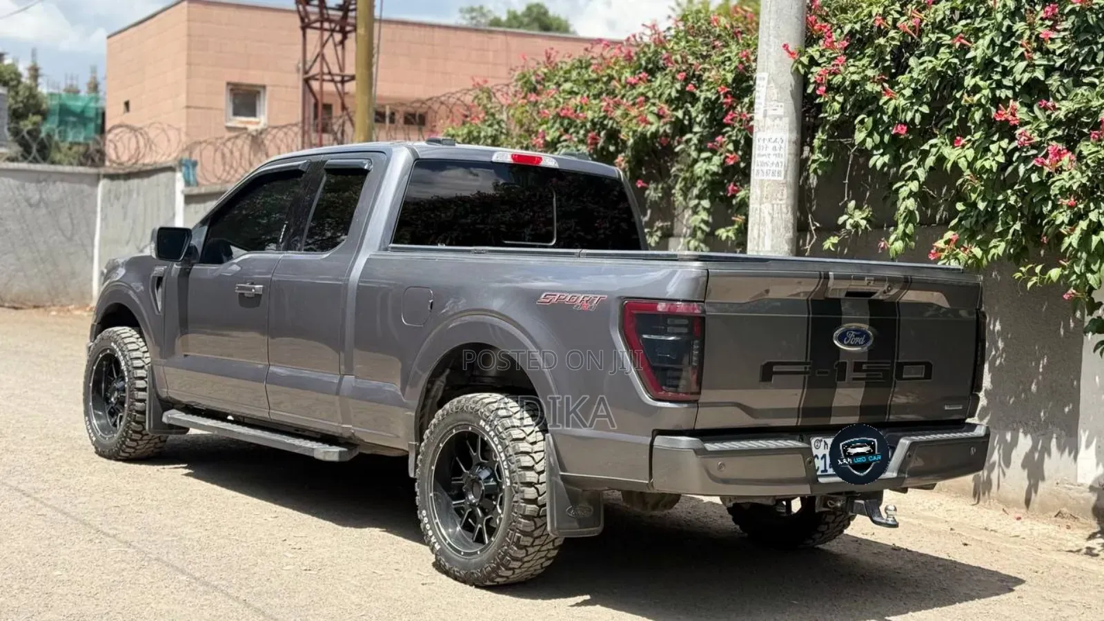 Ford F-150 2022 Gray