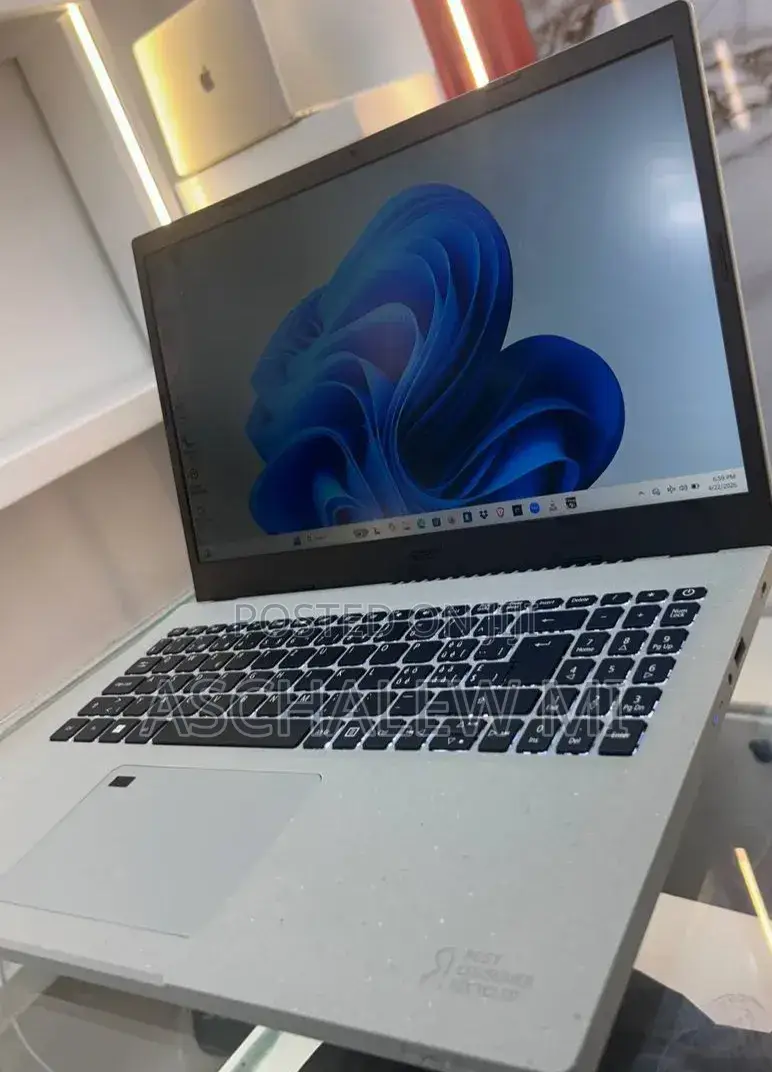 New Laptop Acer Aspire 5 16GB Intel Core i7 SSD 1T