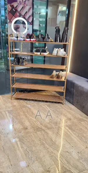 ጫማ መደርደሪያ.
