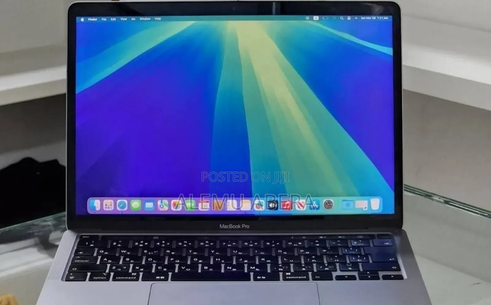 New Laptop Apple MacBook Pro 2019 8GB Intel Core i5 SSD 512GB