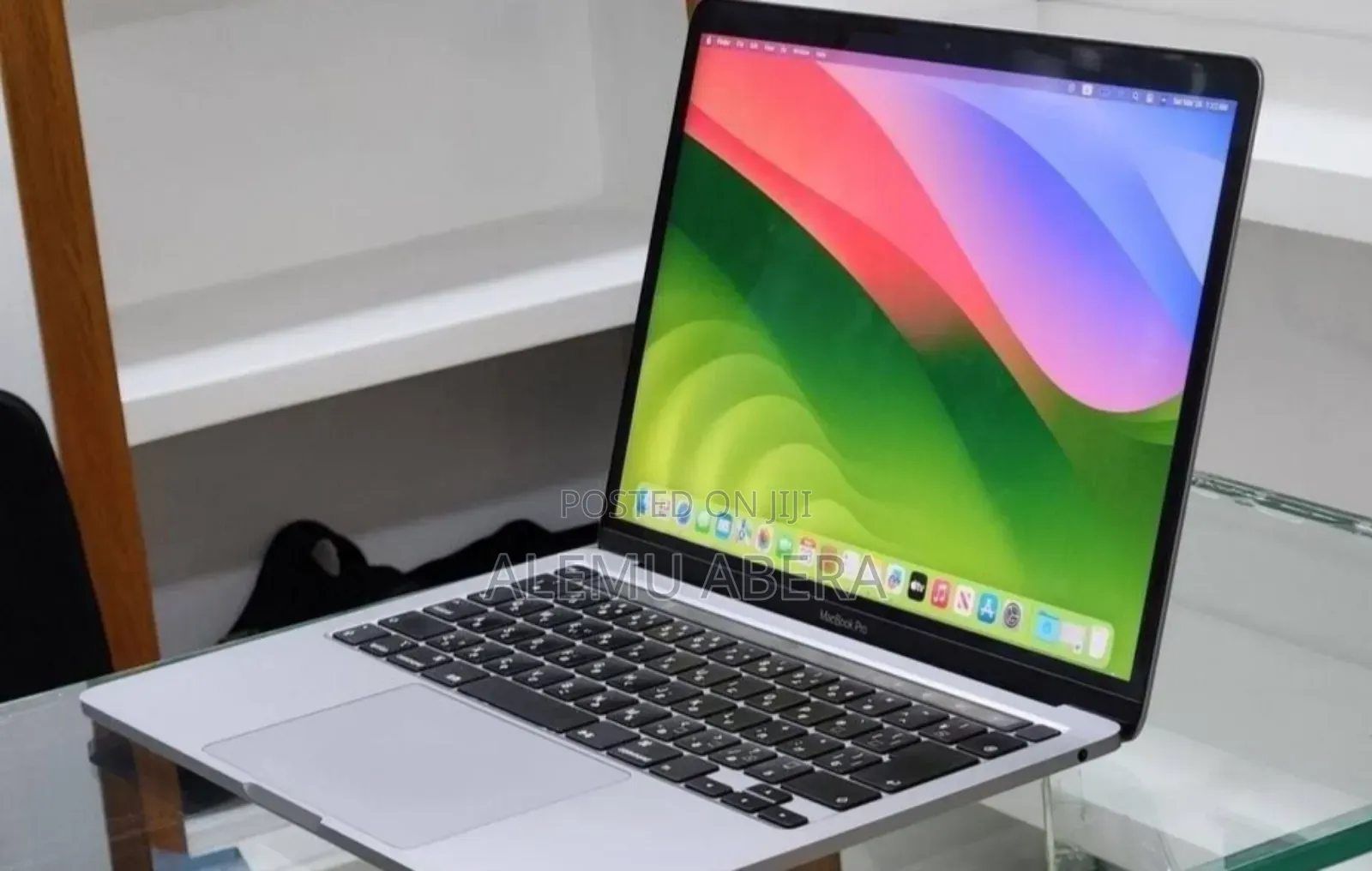 New Laptop Apple MacBook Pro 2019 8GB Intel Core i5 SSD 512GB