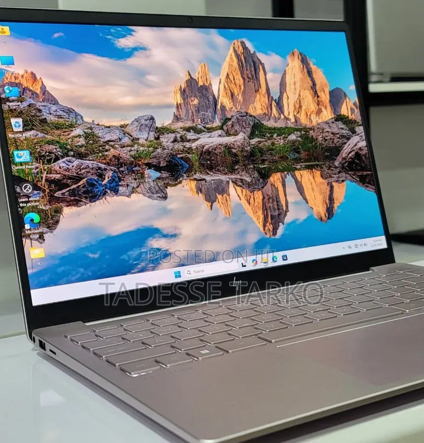New Laptop HP Pavilion 14 16GB Intel Core i7 SSD 1T