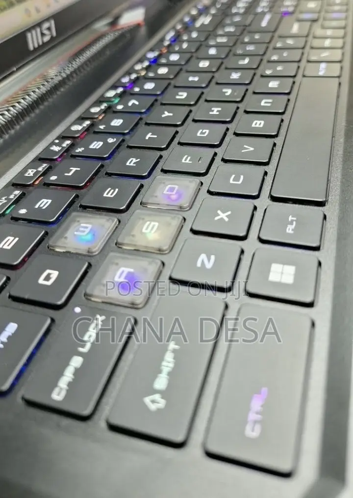 New Laptop MSI 32GB Intel Core i9 SSD 1T