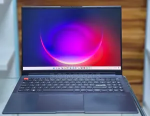 New Laptop Asus 16GB Intel Core i7 SSD 512GB