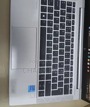 New Laptop HP EliteBook 840 G8 16GB Intel Core i5 SSD 512GB