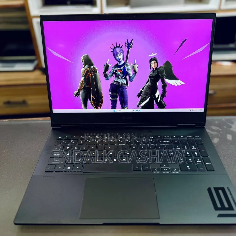 New Laptop HP Omen 16 16GB Intel Core i9 SSD 1T