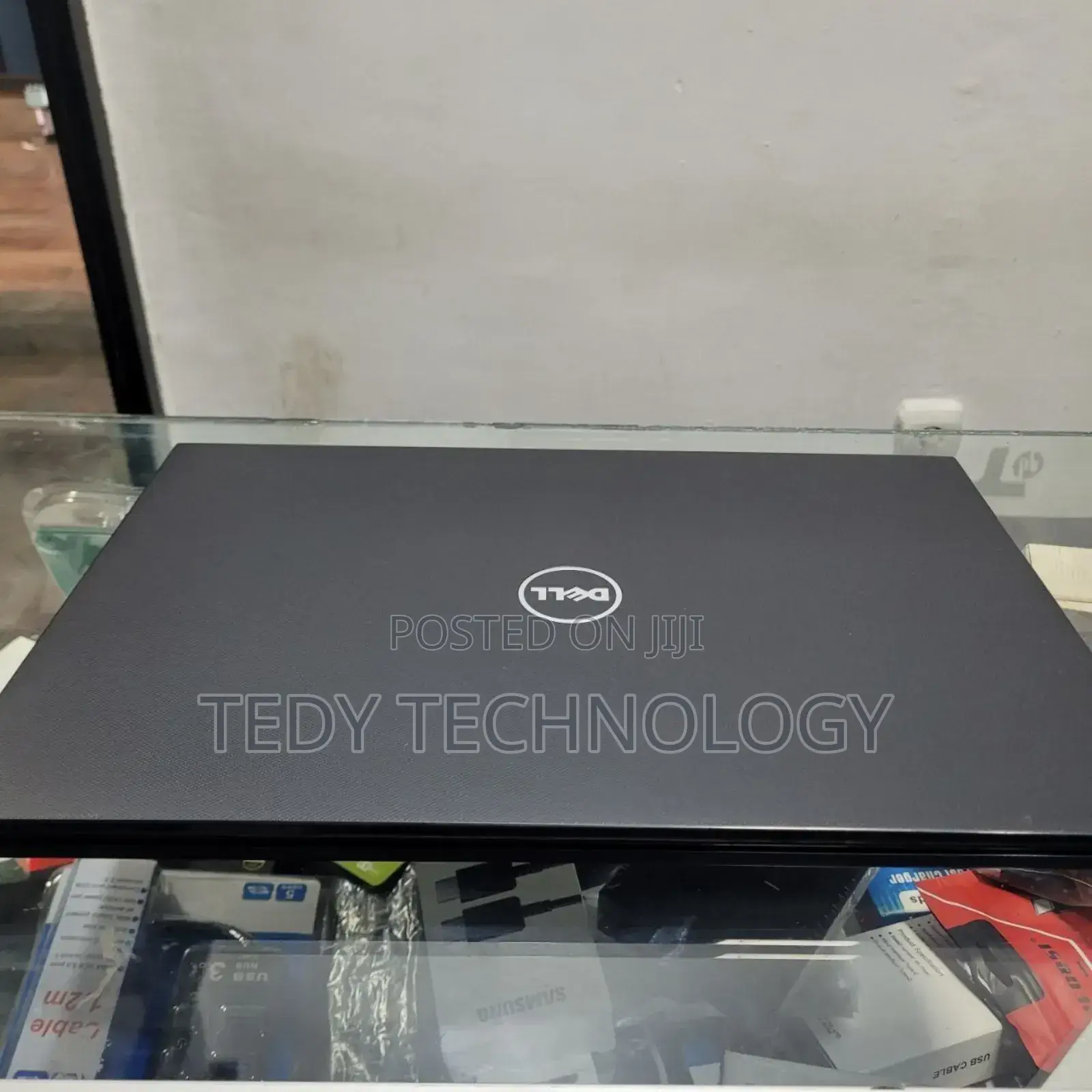 New Laptop Dell Vostro 1550 8GB Intel Core i5 HDD 500GB