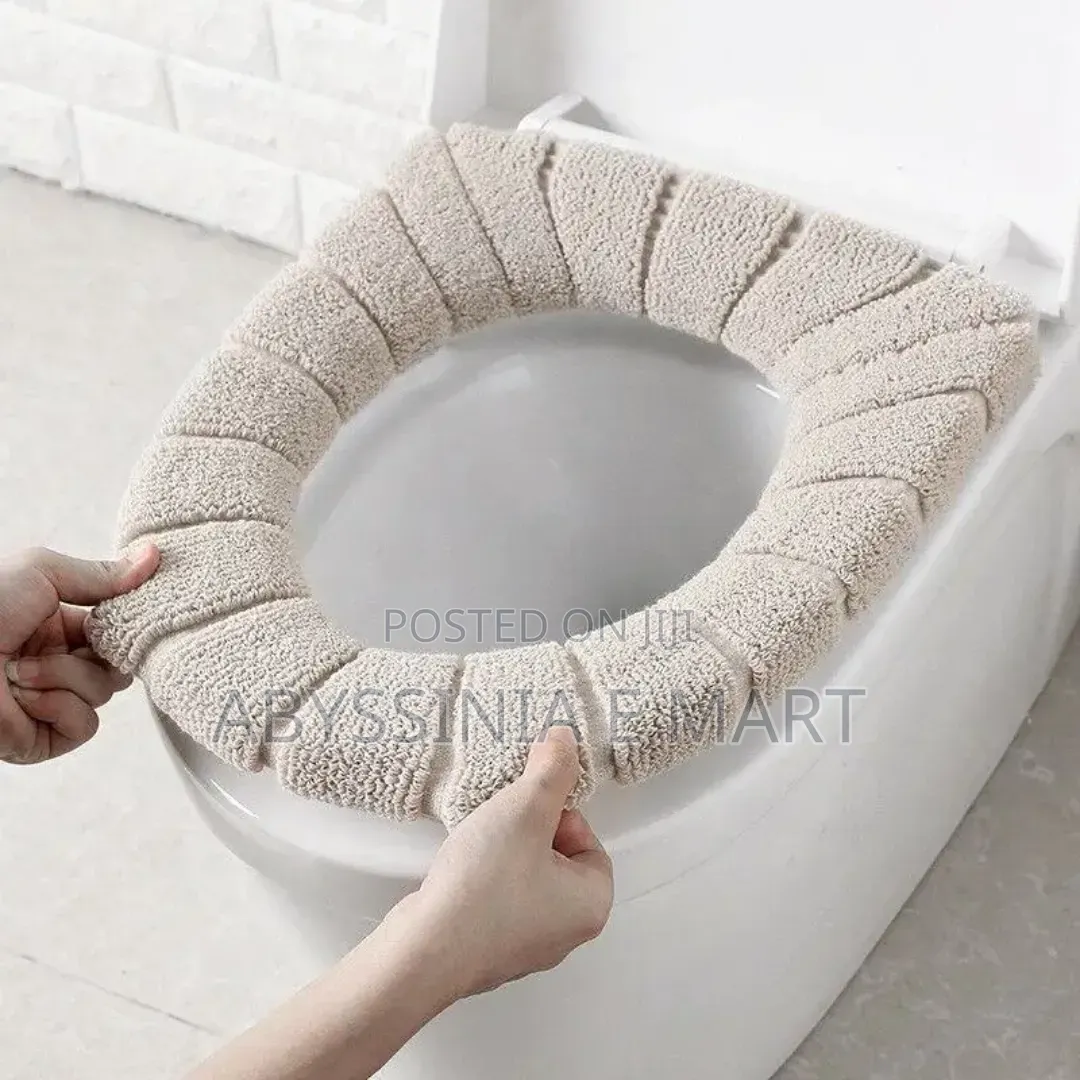 Streacheble and Washible Toilet Warm Pad