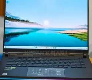 New Laptop Asus ROG Strix G15 16GB Intel Core i9 SSD 1T