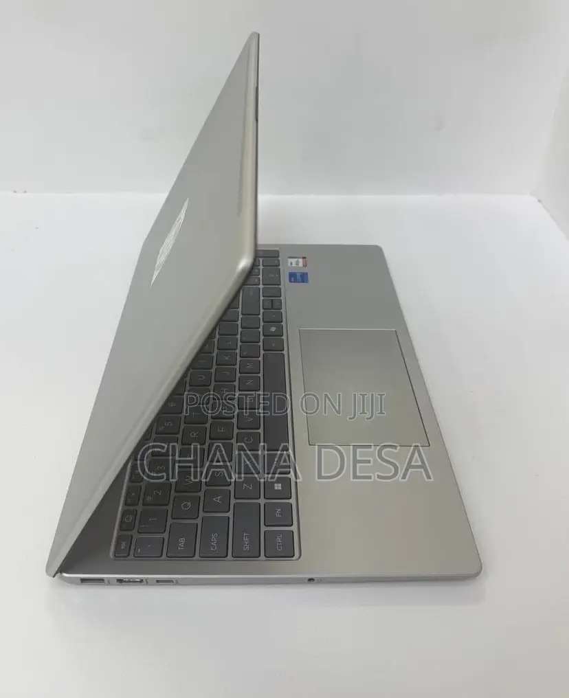 New Laptop HP 16GB Intel Core i7 SSD 1T