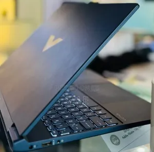 New Laptop HP Victus 15 16GB AMD Ryzen 7 SSD 512GB