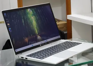 New Laptop HP ProBook 450 G8 16GB Intel Core i5 SSD 256GB
