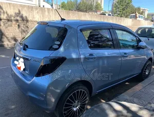 Toyota Yaris 2012 Blue