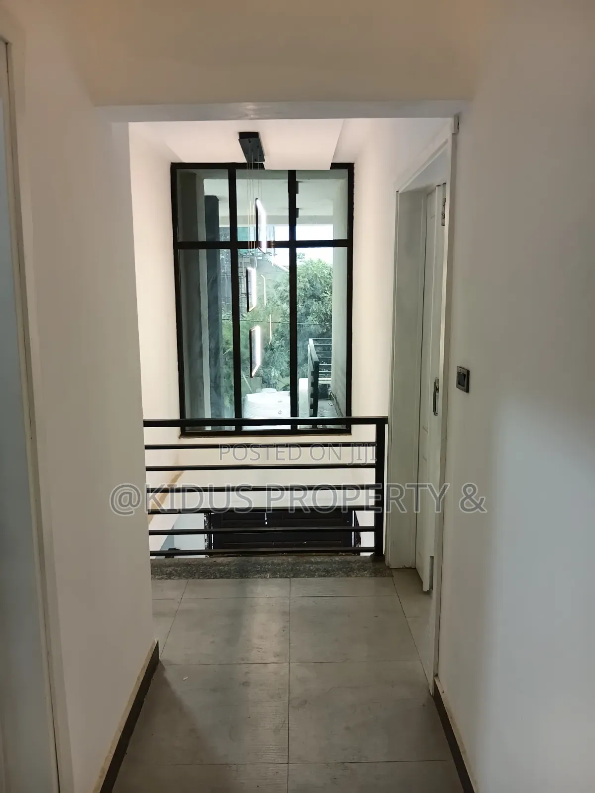 6bdrm Townhouse/Terrace in Nasswe Real State, Nifas Silk-Lafto for sale