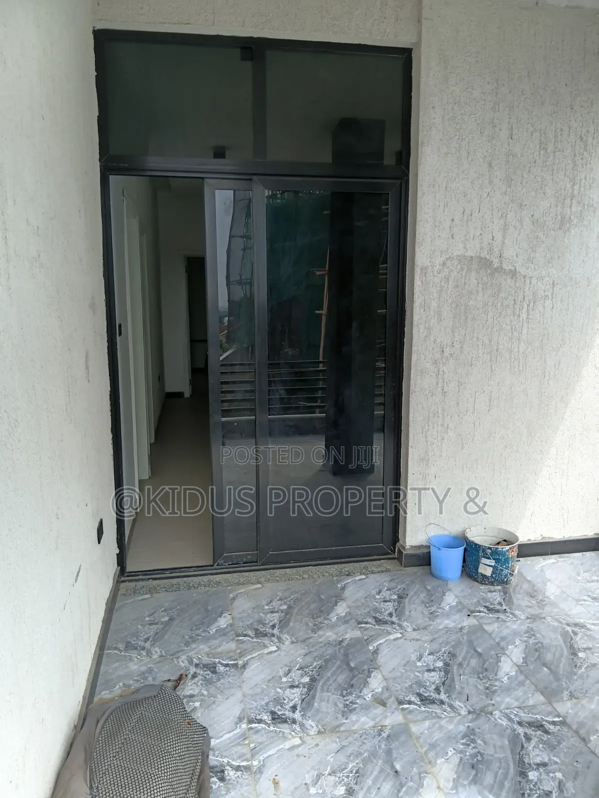 6bdrm Townhouse/Terrace in Nasswe Real State, Nifas Silk-Lafto for sale
