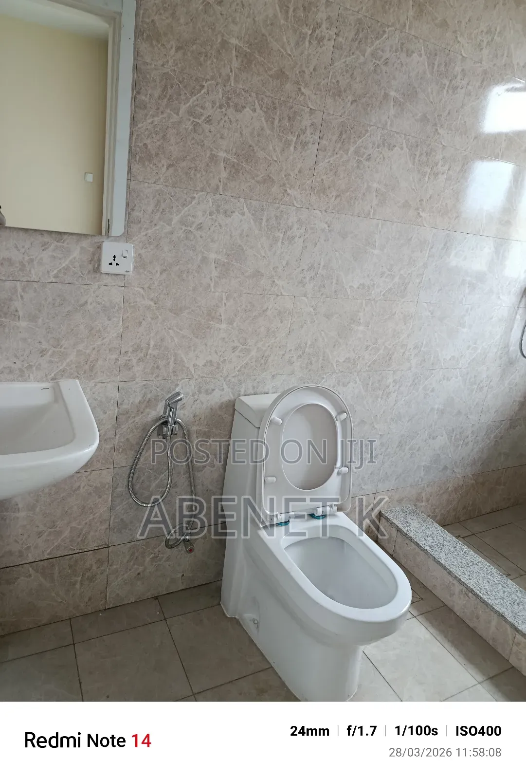 2bdrm Apartment in Abenet, Kirkos for rent