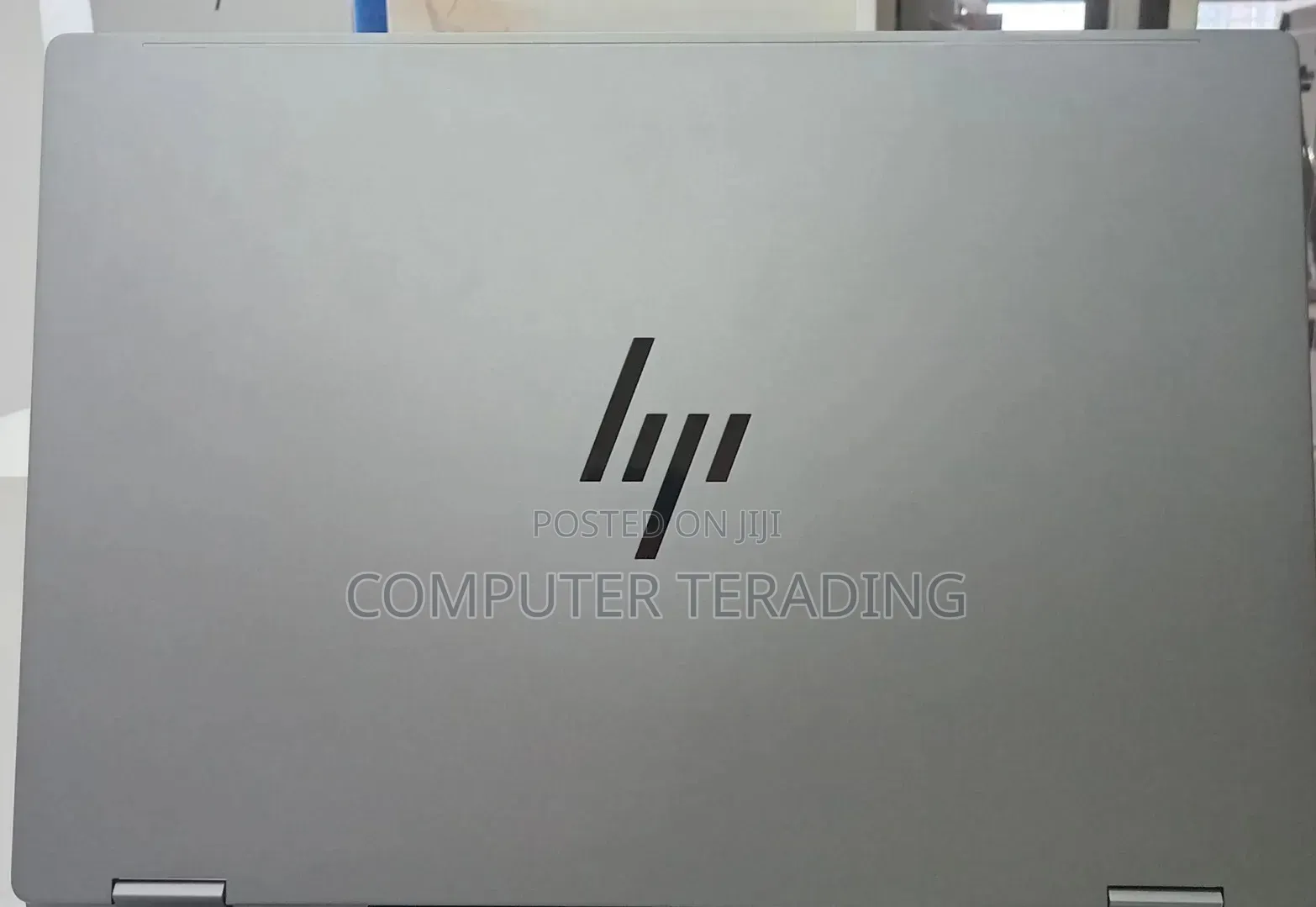 New Laptop HP OmniBook 5 Flip 16GB AMD Ryzen 7 SSD 1T