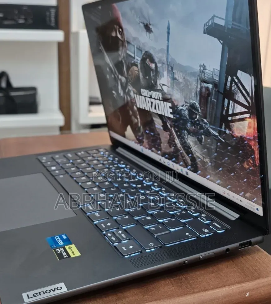 New Laptop Lenovo 32GB Intel Core i7 SSD 512GB