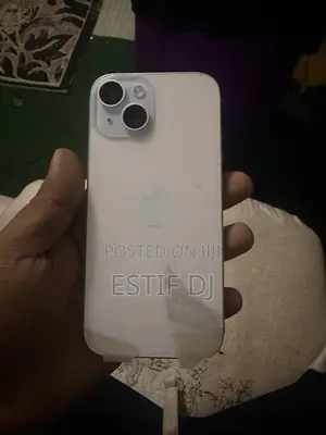 New Apple iPhone 15 128 GB White